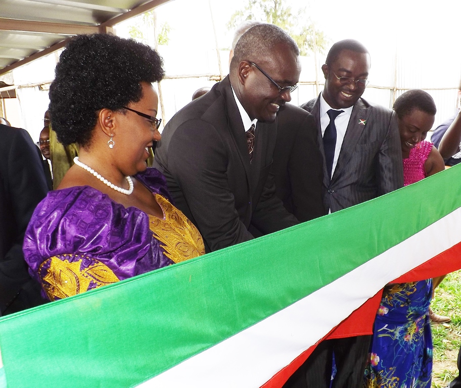 140411 CNRKR inauguration kinesithérapie readaptation burundi bujumbura kamenge APEFE CTB COPED MSLPS